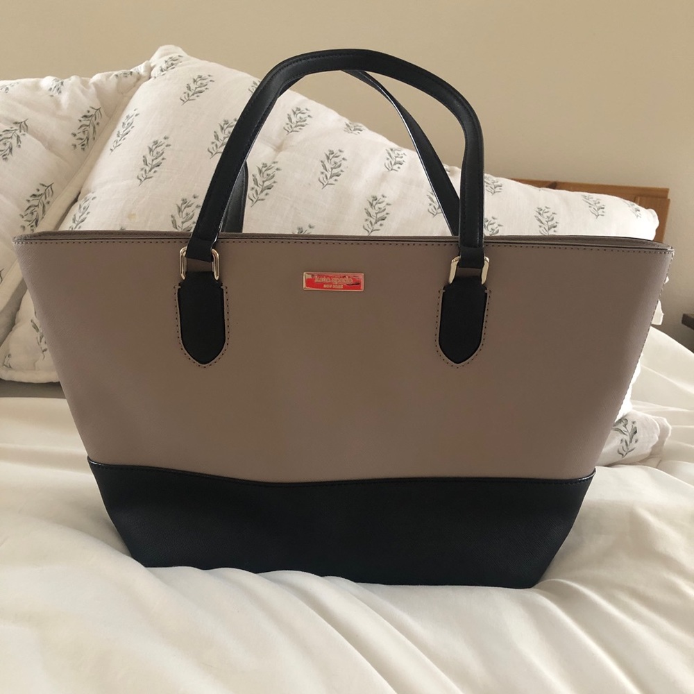 Grand Street Color Block Purse
